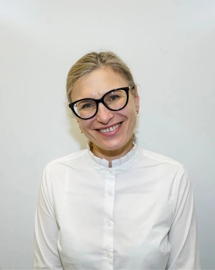 Dr. Alena Yurchuk